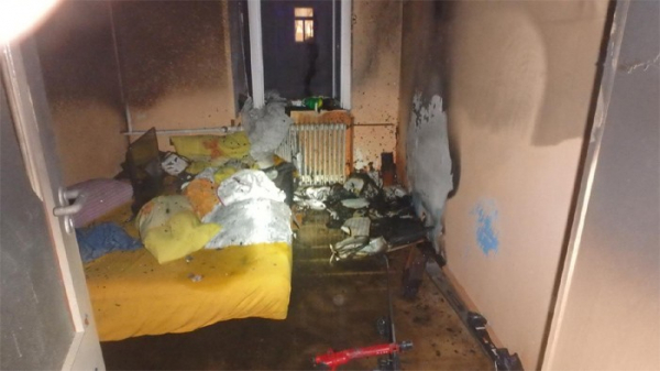 Požár v bytě způsobila herní konzole