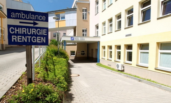 Královéhradecký kraj zrekonstruuje dvě patra trutnovské nemocnice
