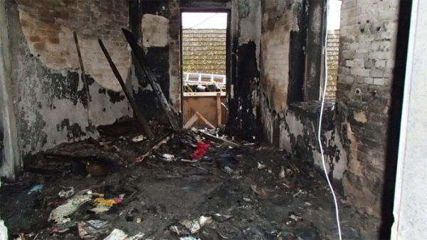 Od přímotopu vyhořel dětský pokoj v rodinném domě